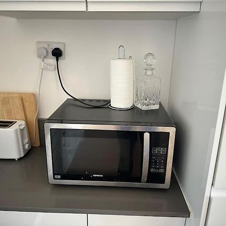 Flat 303 One Bedroom Apartment Бирмингам Екстериор снимка