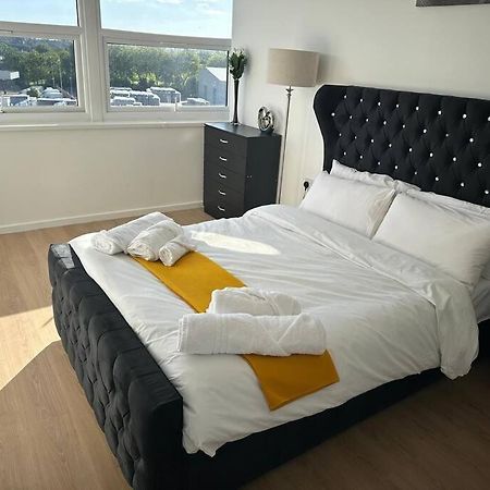 Flat 303 One Bedroom Apartment Бирмингам Екстериор снимка
